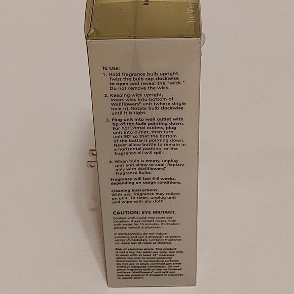 Bath and Body Works Bartlett Pear Fragrance Warmer and Fragrance Bulb BN… - Picture 3 of 4